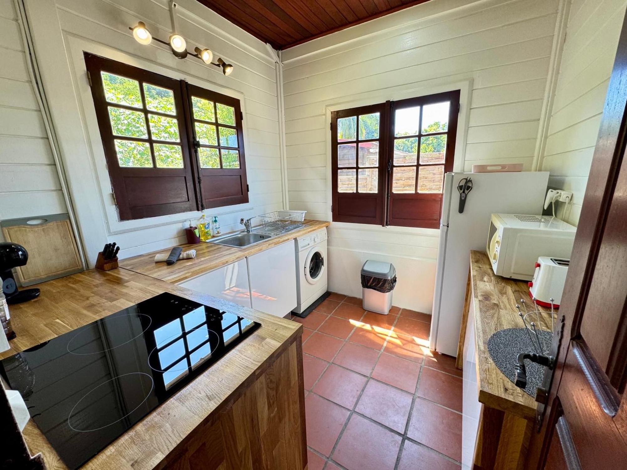 Le Gaspardo , 2 Chambres Climatisees , A 2 Mins A Pied De La Plage , Wifi , Jardin Clos, Parking ,Sans Vis-A-Vis Le Carbet Luaran gambar